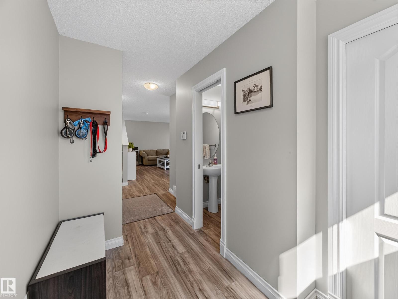 #44 12050 17 AV SW - Image 10