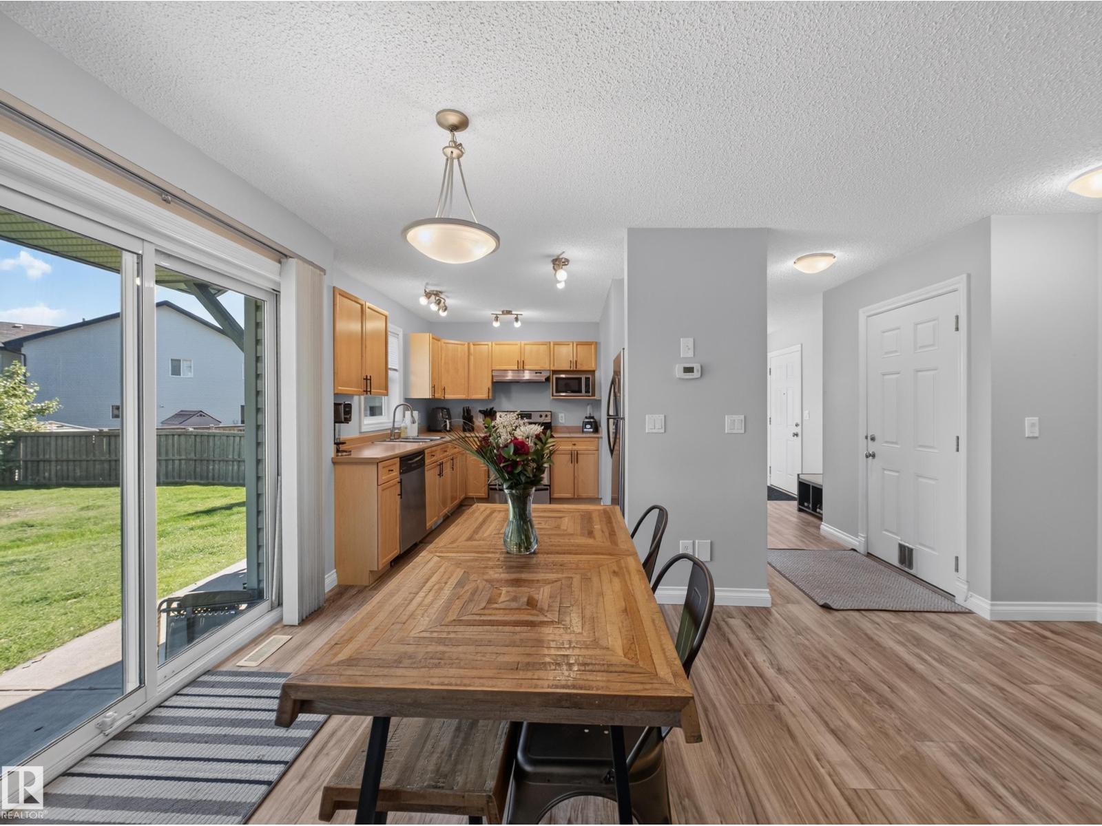 #44 12050 17 AV SW - Image 16