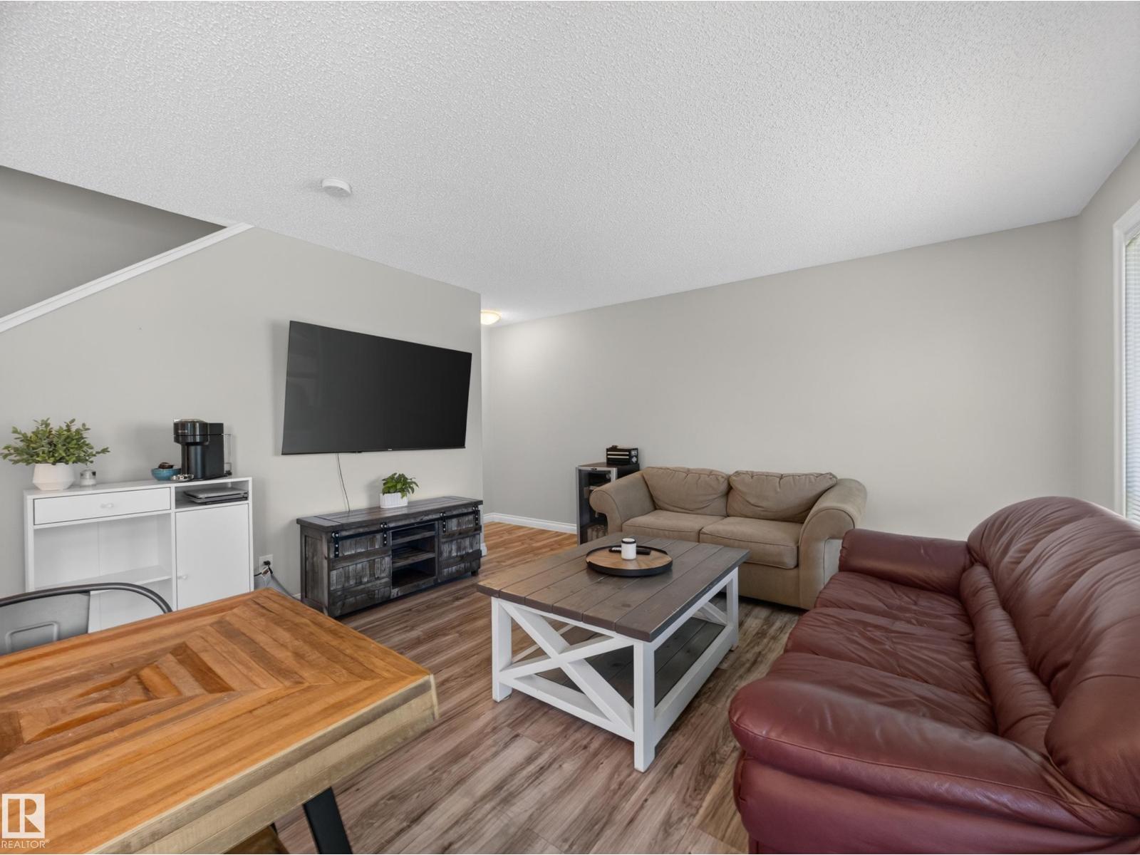 #44 12050 17 AV SW - Image 25
