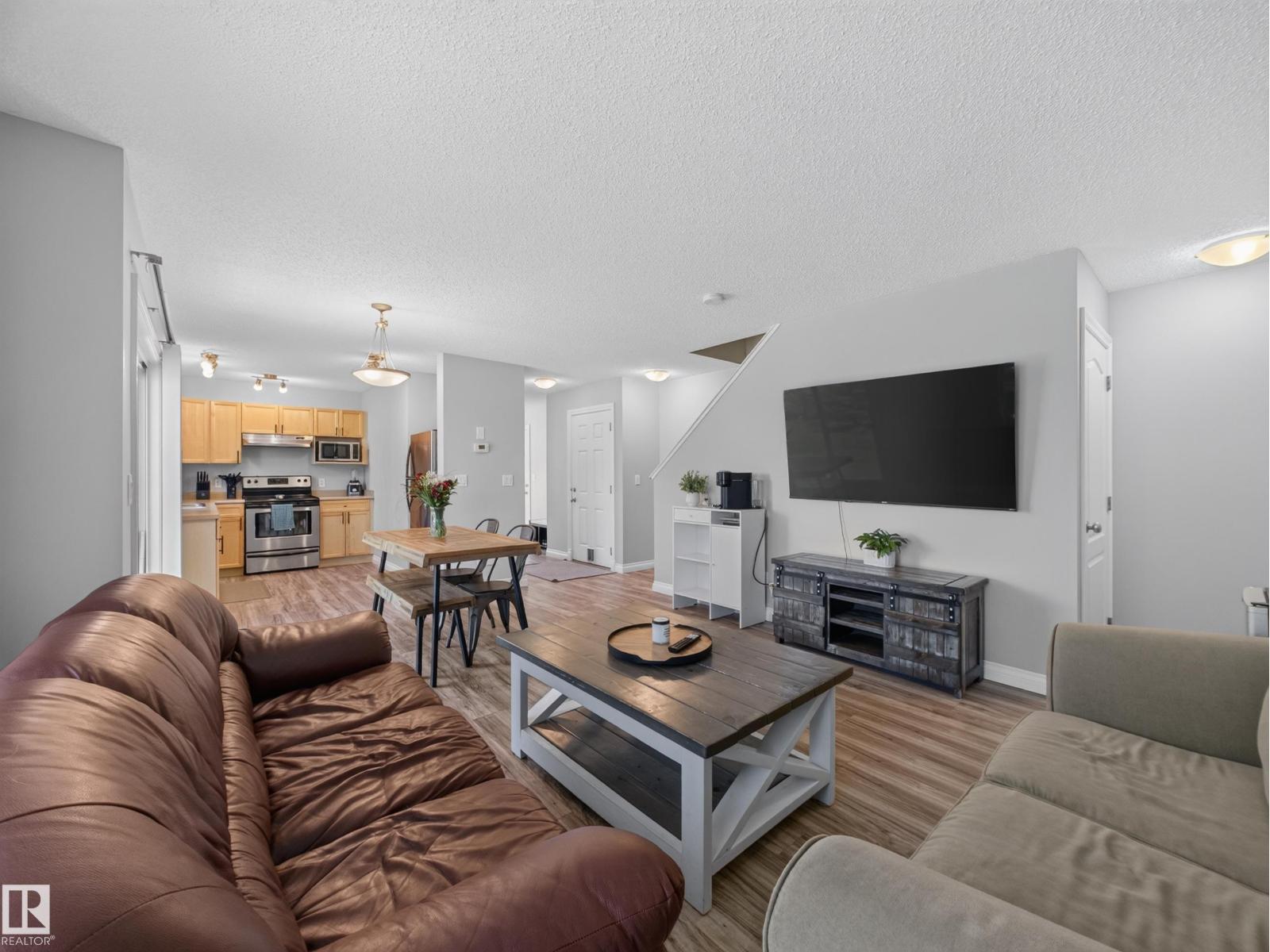 #44 12050 17 AV SW - Image 27