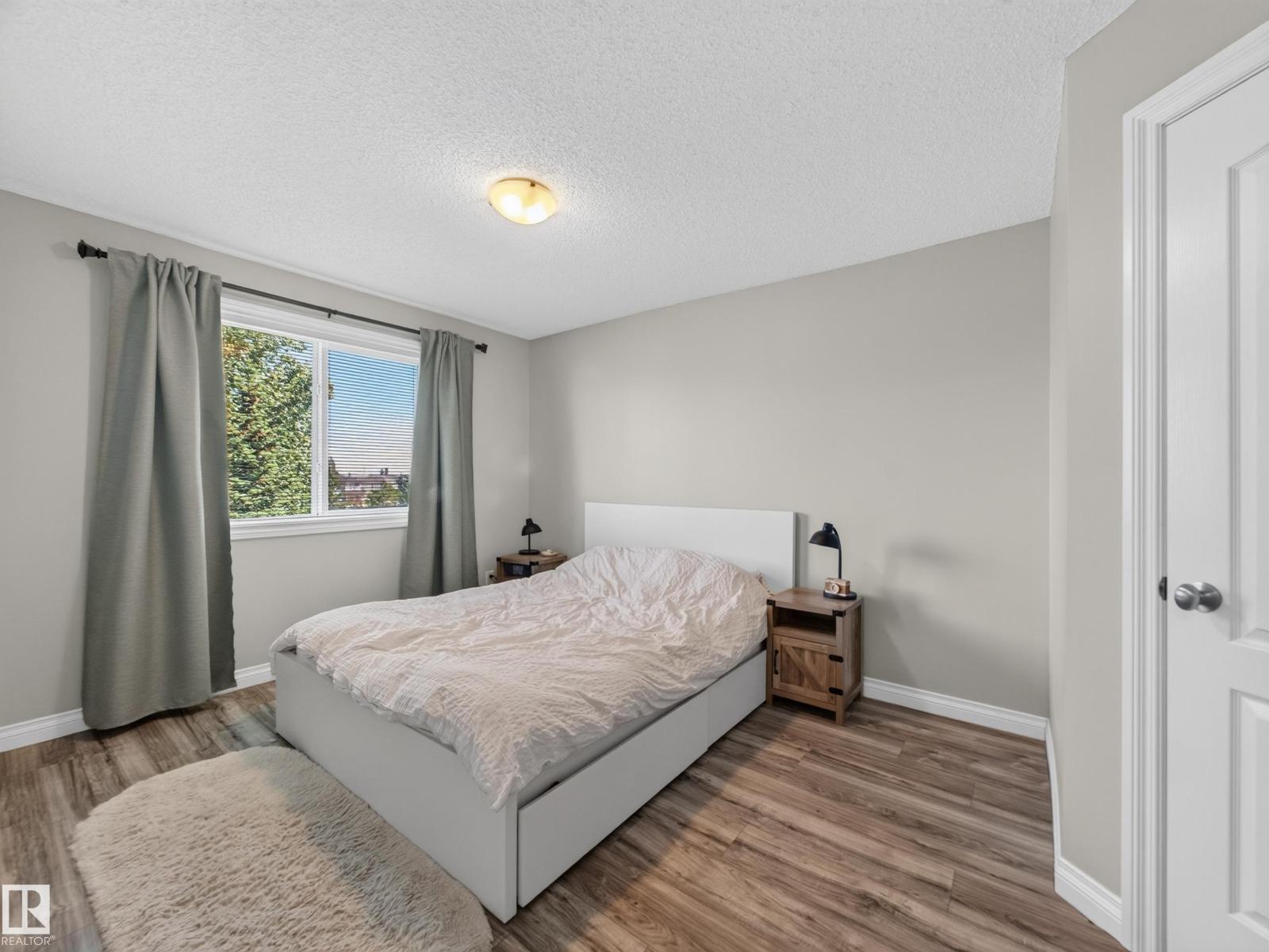 #44 12050 17 AV SW - Image 46