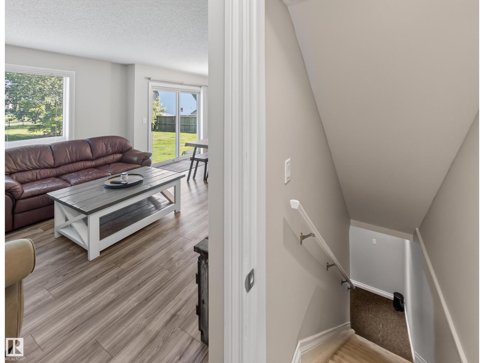 #44 12050 17 AV SW - Image 50