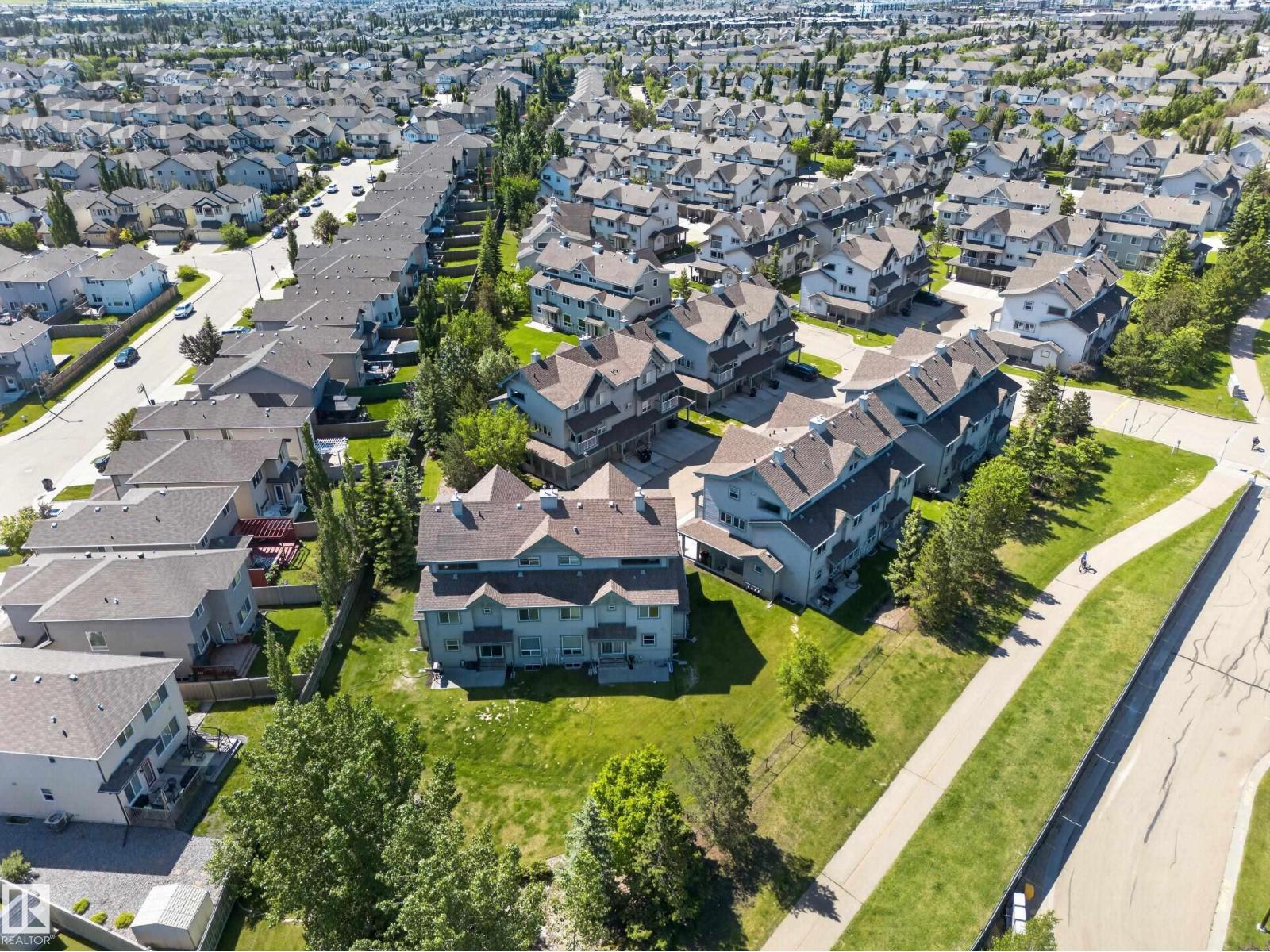 #44 12050 17 AV SW - 59