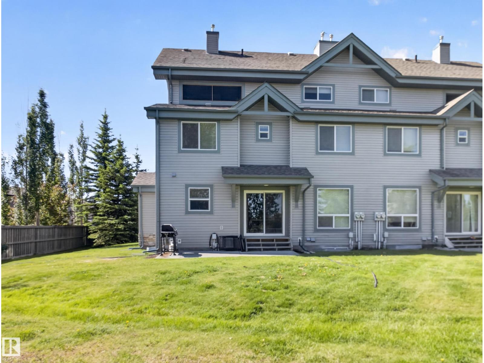 #44 12050 17 AV SW - Image 7