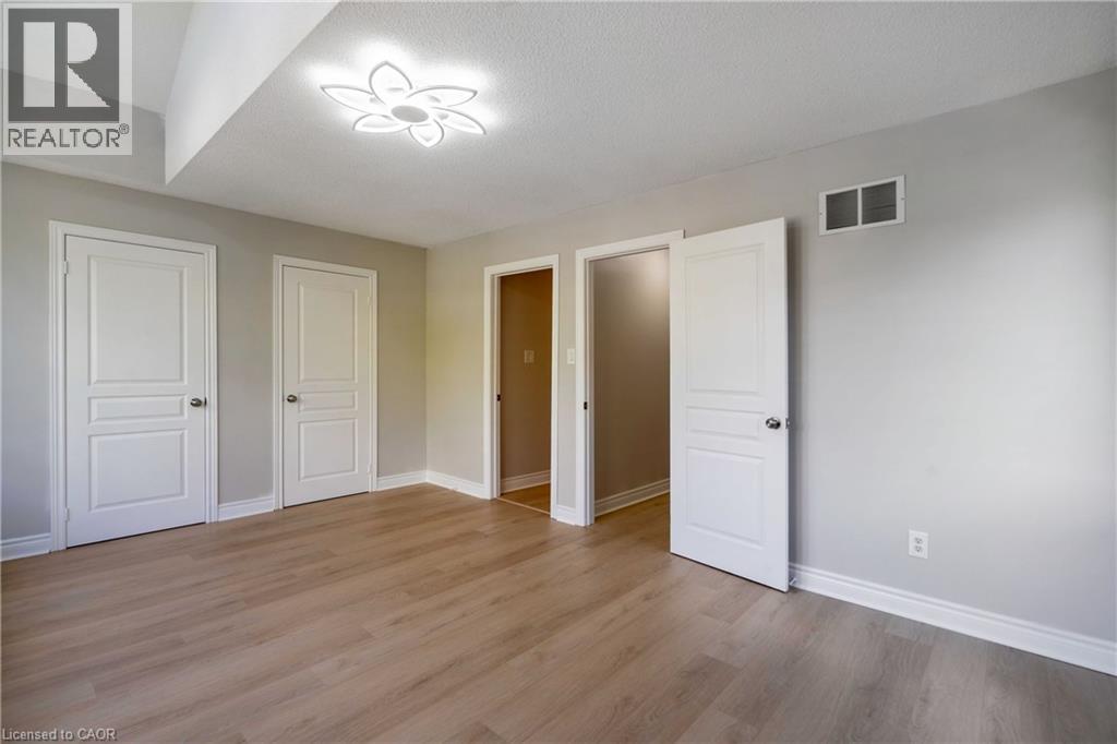 2425 NICHOLS Drive - 33