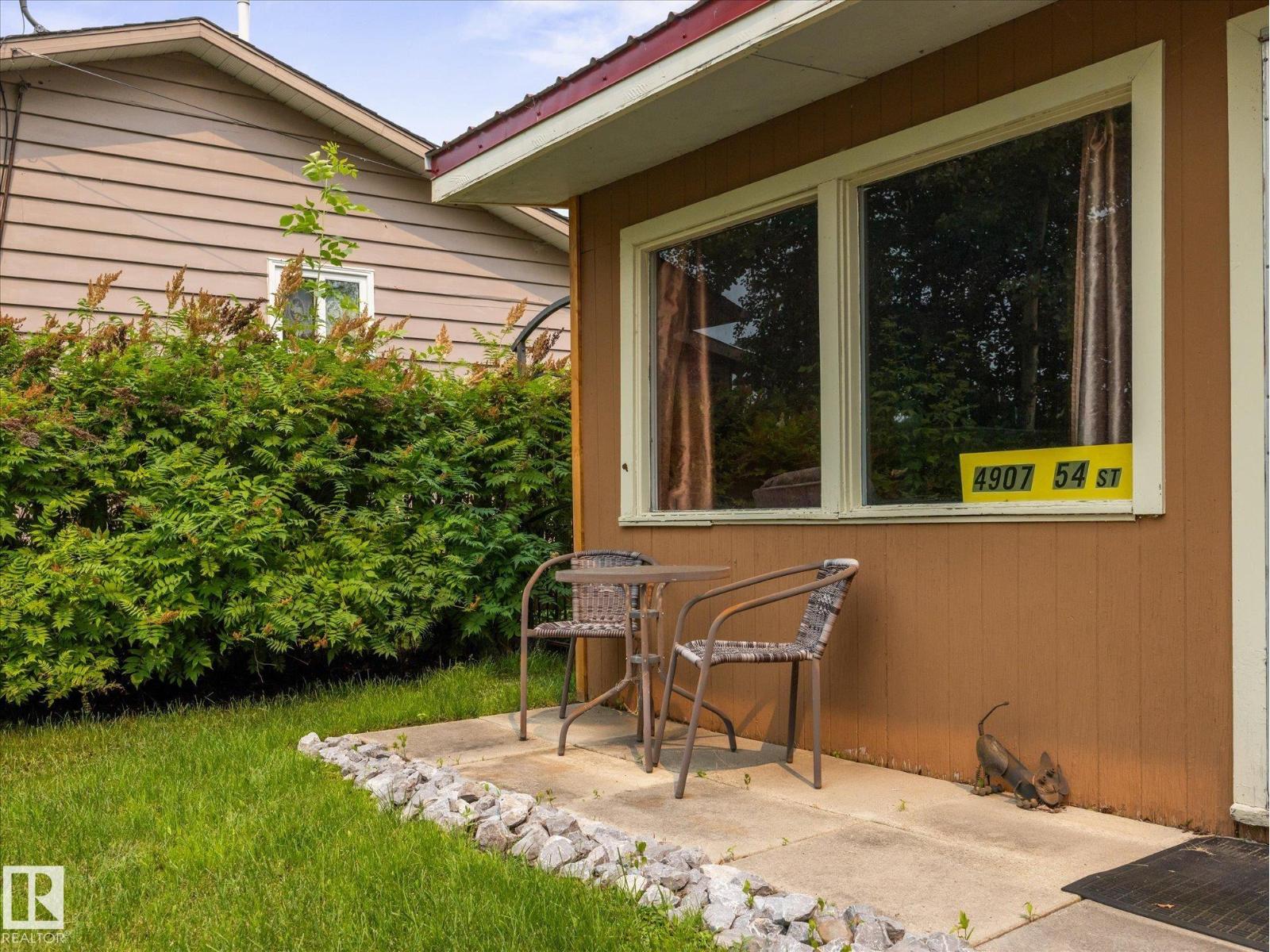 4907 54 Street - Photo 5