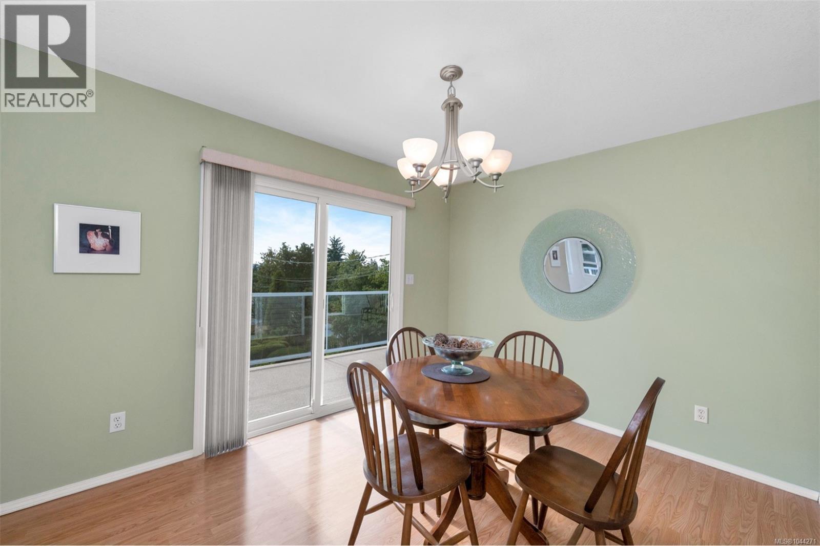 2840 Oceanside Lane - 25