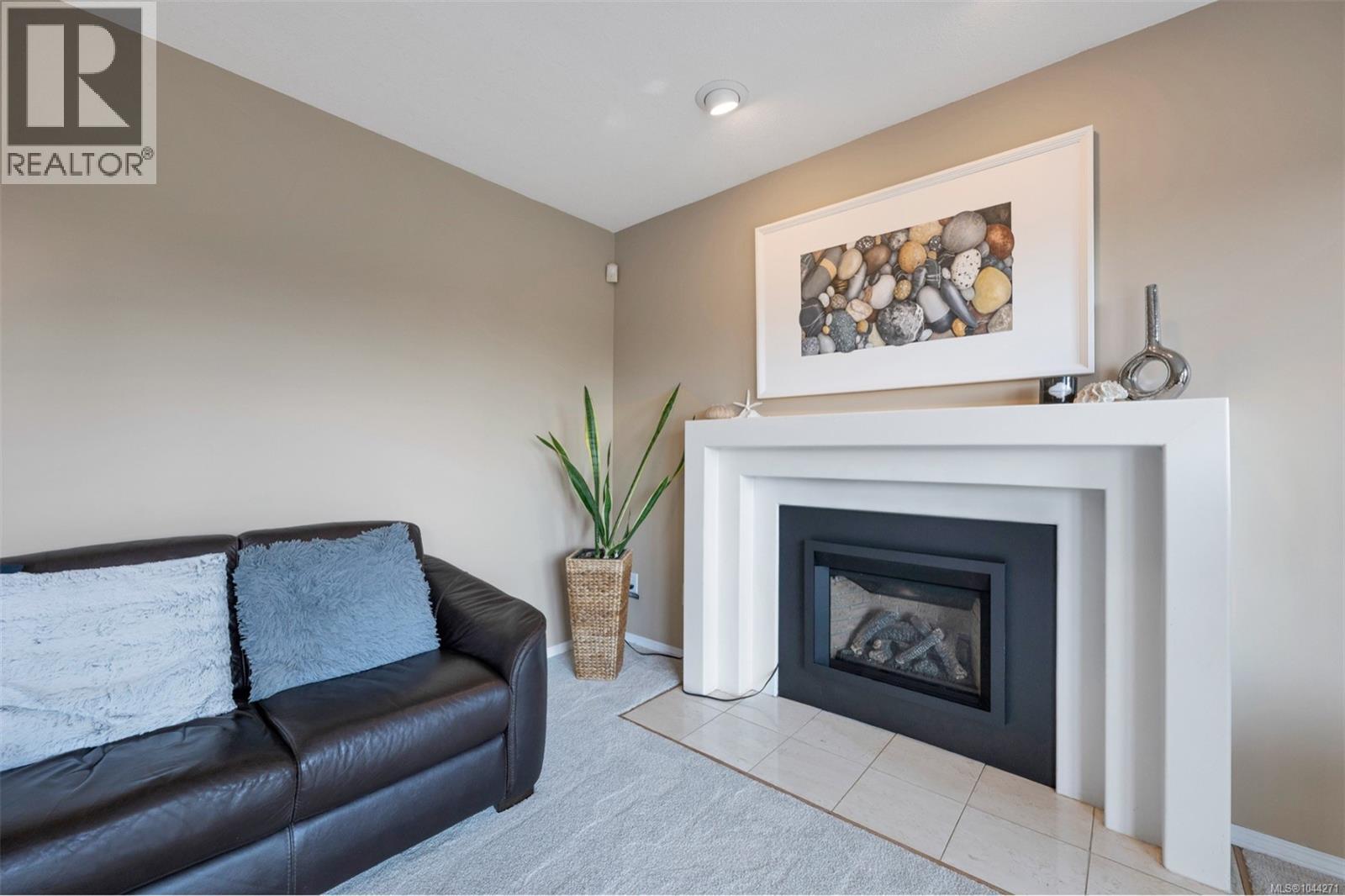 2840 Oceanside Lane - Image 31