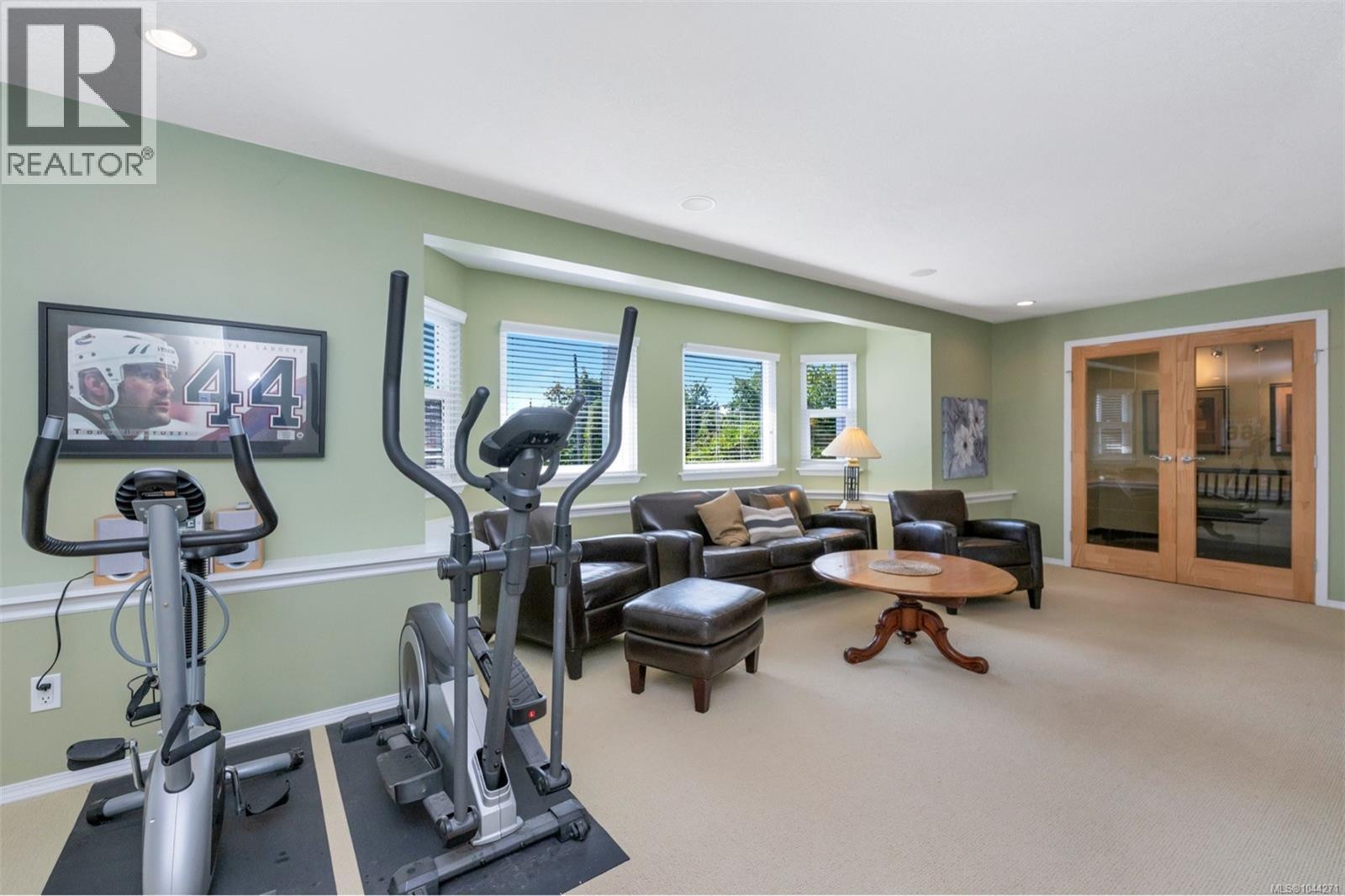 2840 Oceanside Lane - Image 47