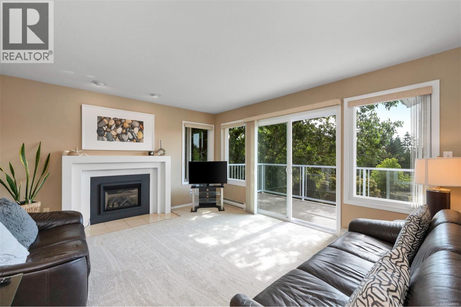2840 Oceanside Lane - Image 5