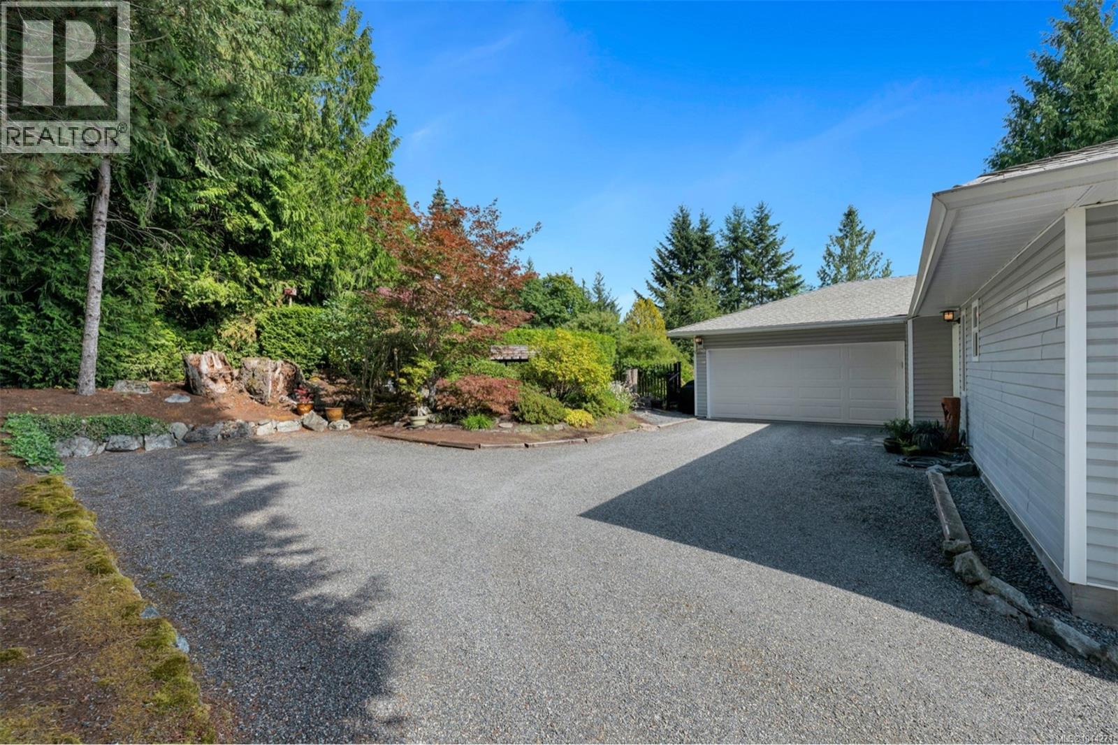 2840 Oceanside Lane - Image 76