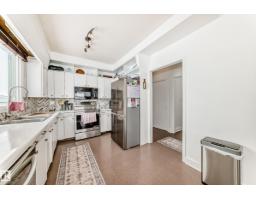 24523 Twp Road 582, Rural Sturgeon County, AB T0G1L2 Photo 12