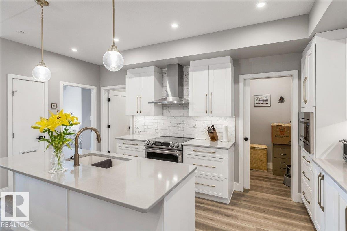#428 7463 MAY CM NW, Magrath Heights, Edmonton photo 5