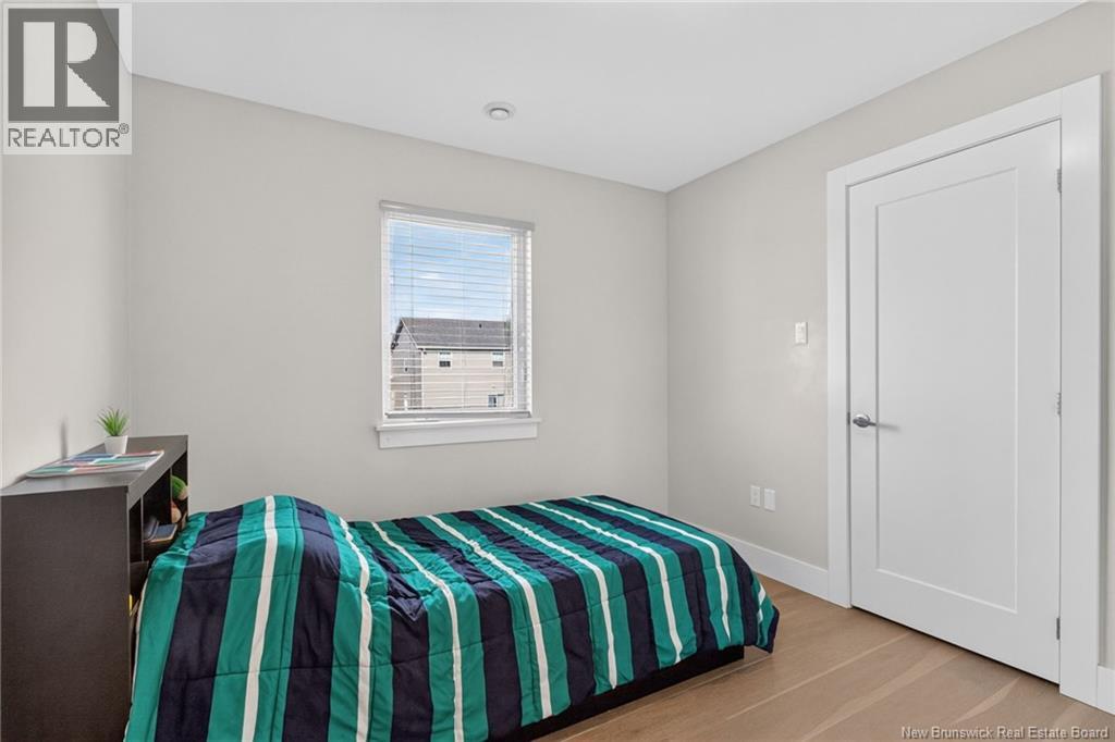 18 Brooklyn Street - 24