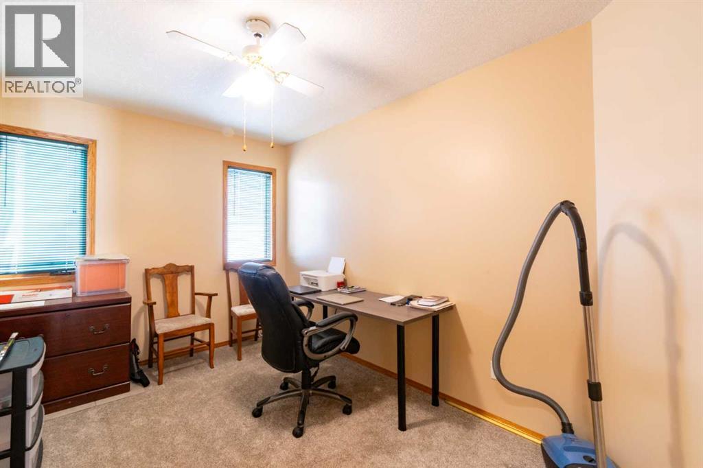 4907 53 Street - Image 21