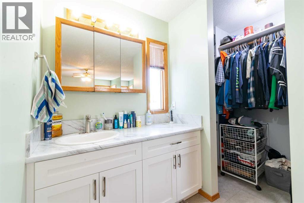 4907 53 Street - Image 30
