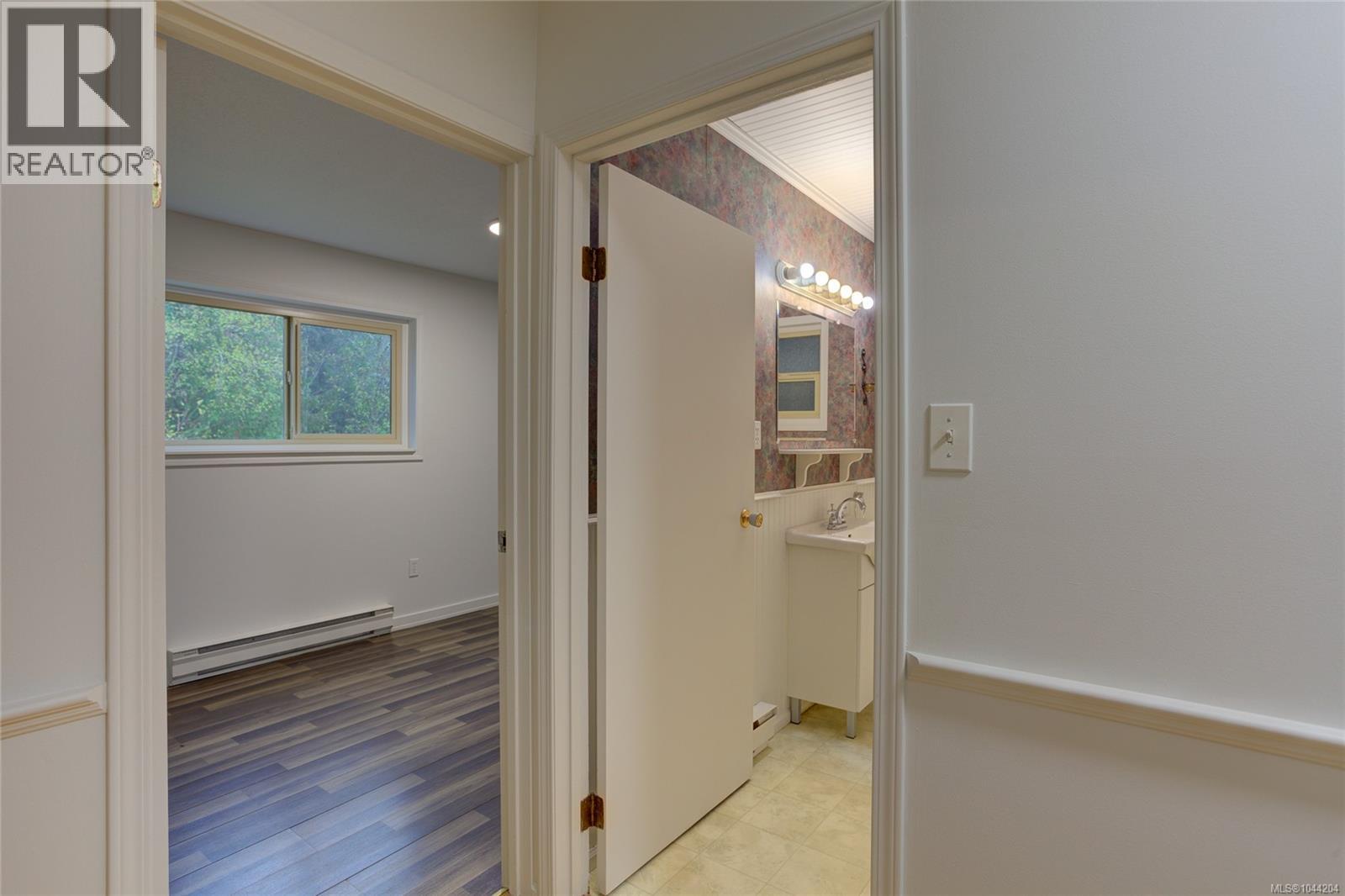 8147 Shasta Rd - Image 28