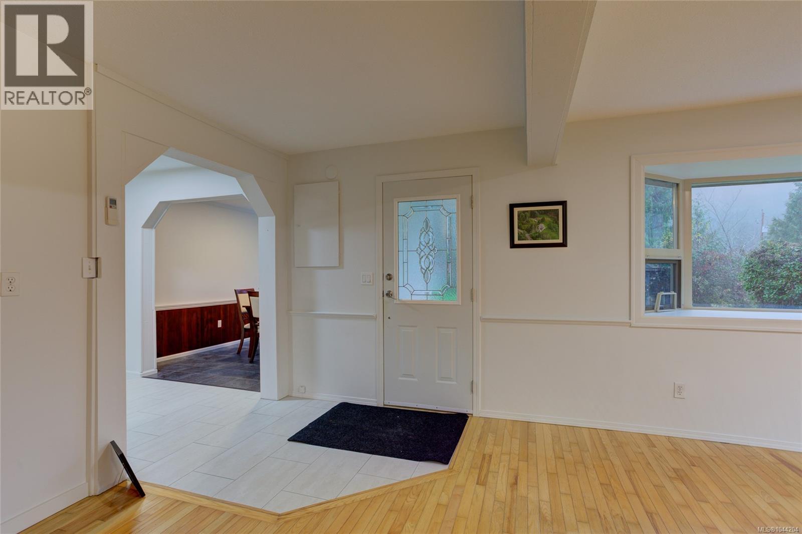 8147 Shasta Rd - 9