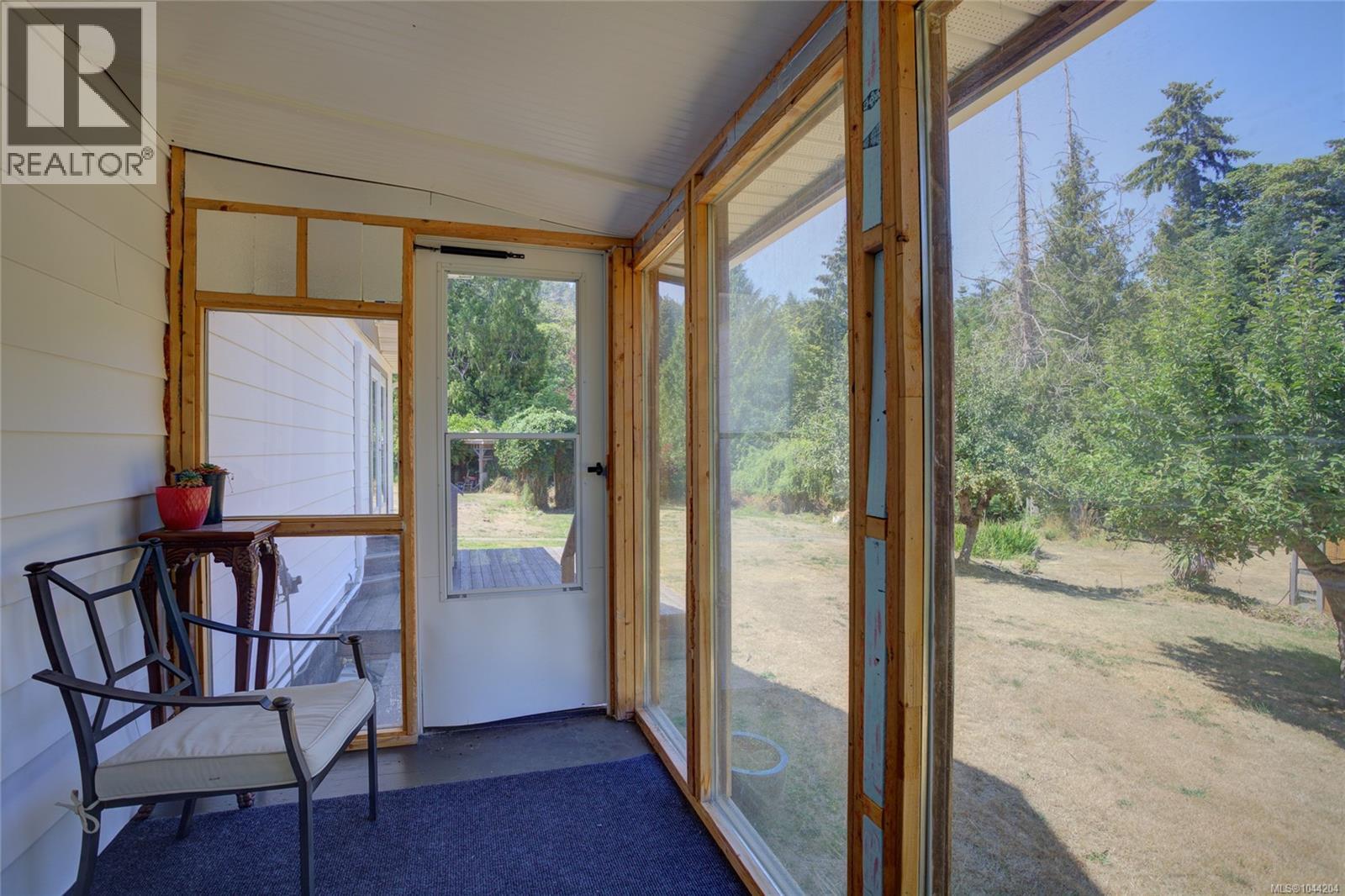 8147 Shasta Rd - 27