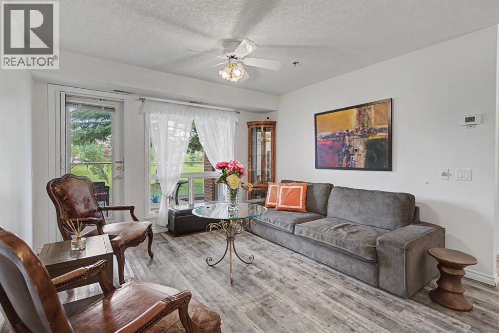 1114, 1818 Simcoe Boulevard SW