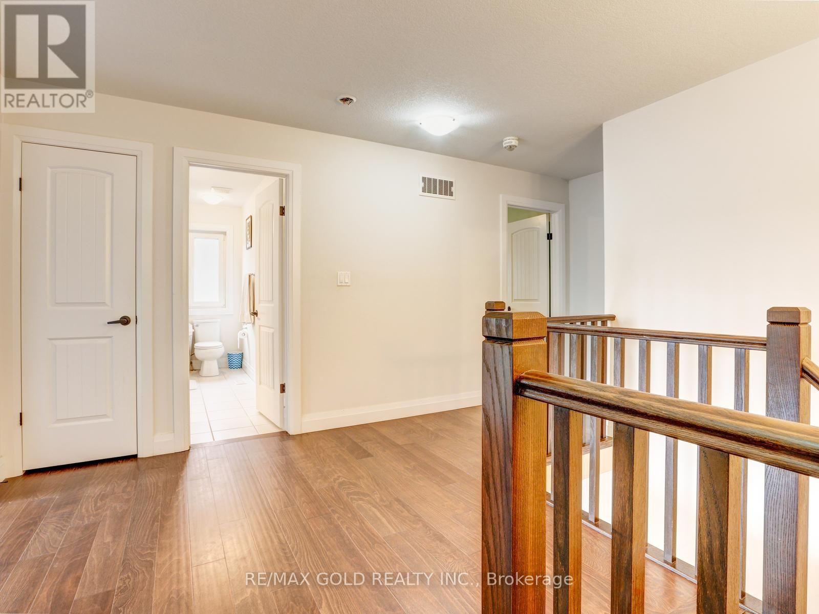 812 HALIFAX ROAD - 19