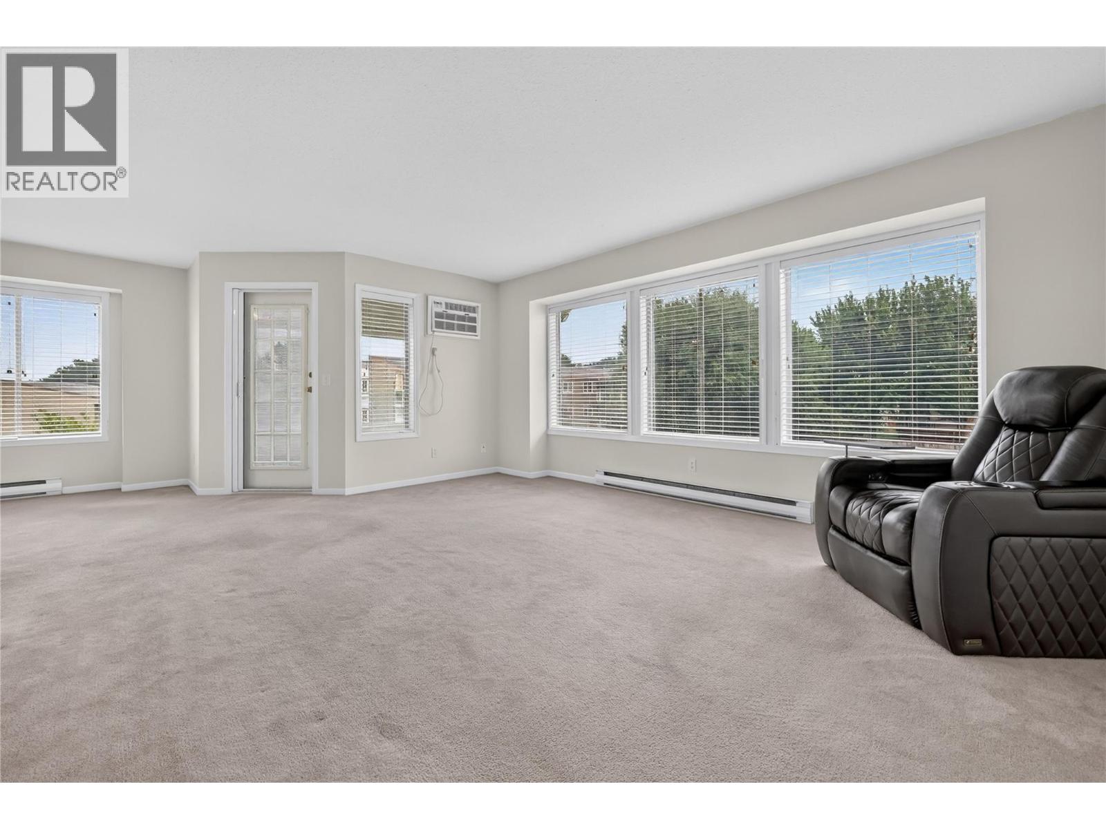 #411 780 Houghton Road - 2
