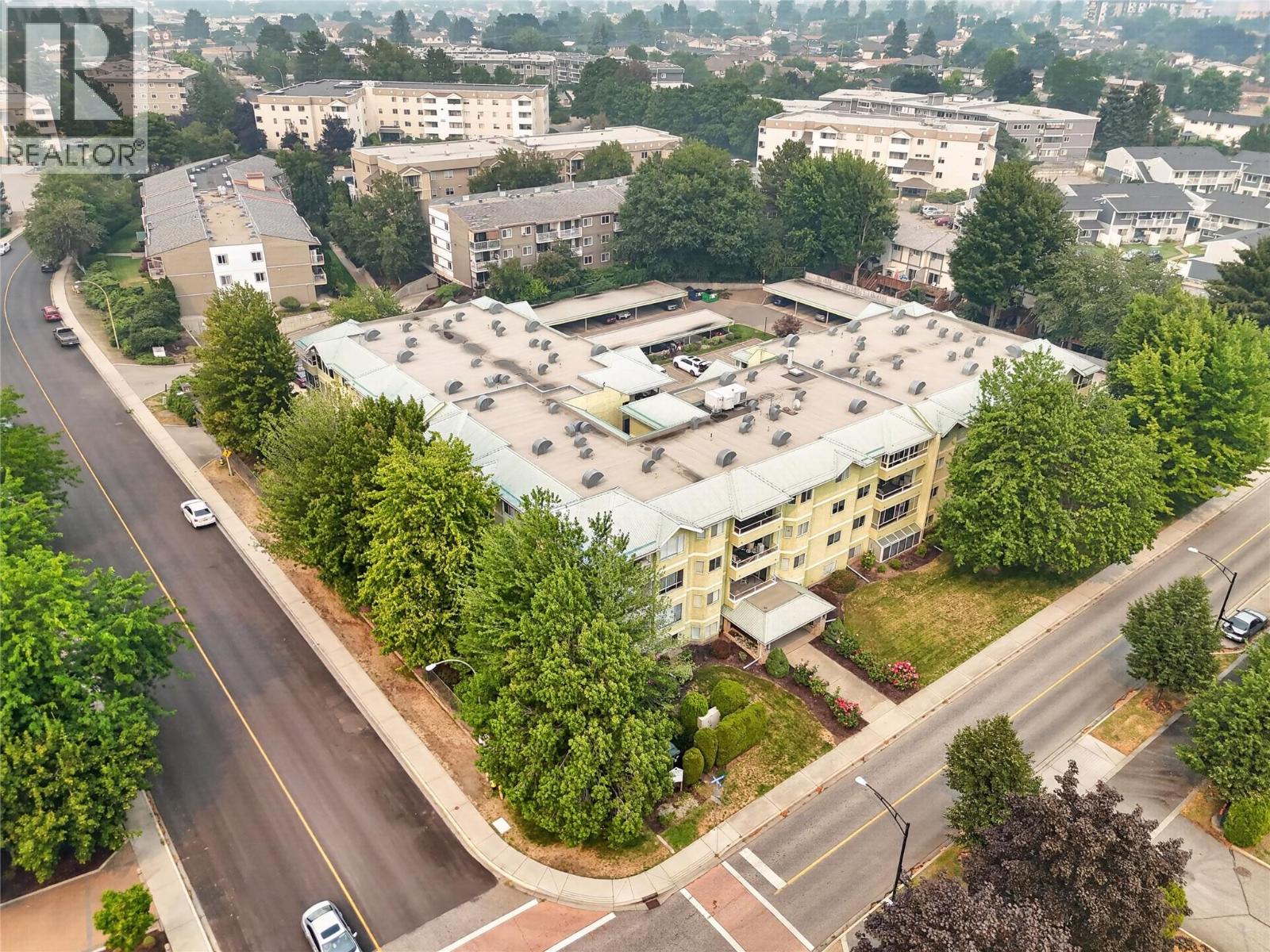 411 780 Houghton Road, Kelowna