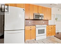 2038 Toronto Street, Regina, SK S4P1N1 Photo 18