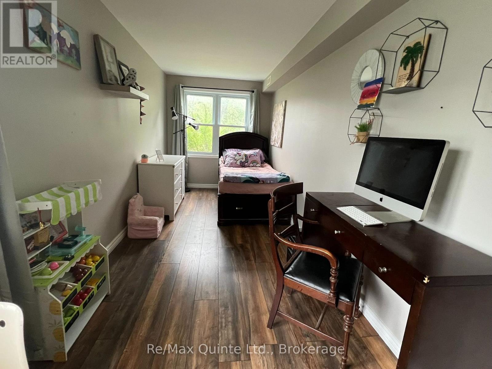 101 ROSELAND DRIVE - 14