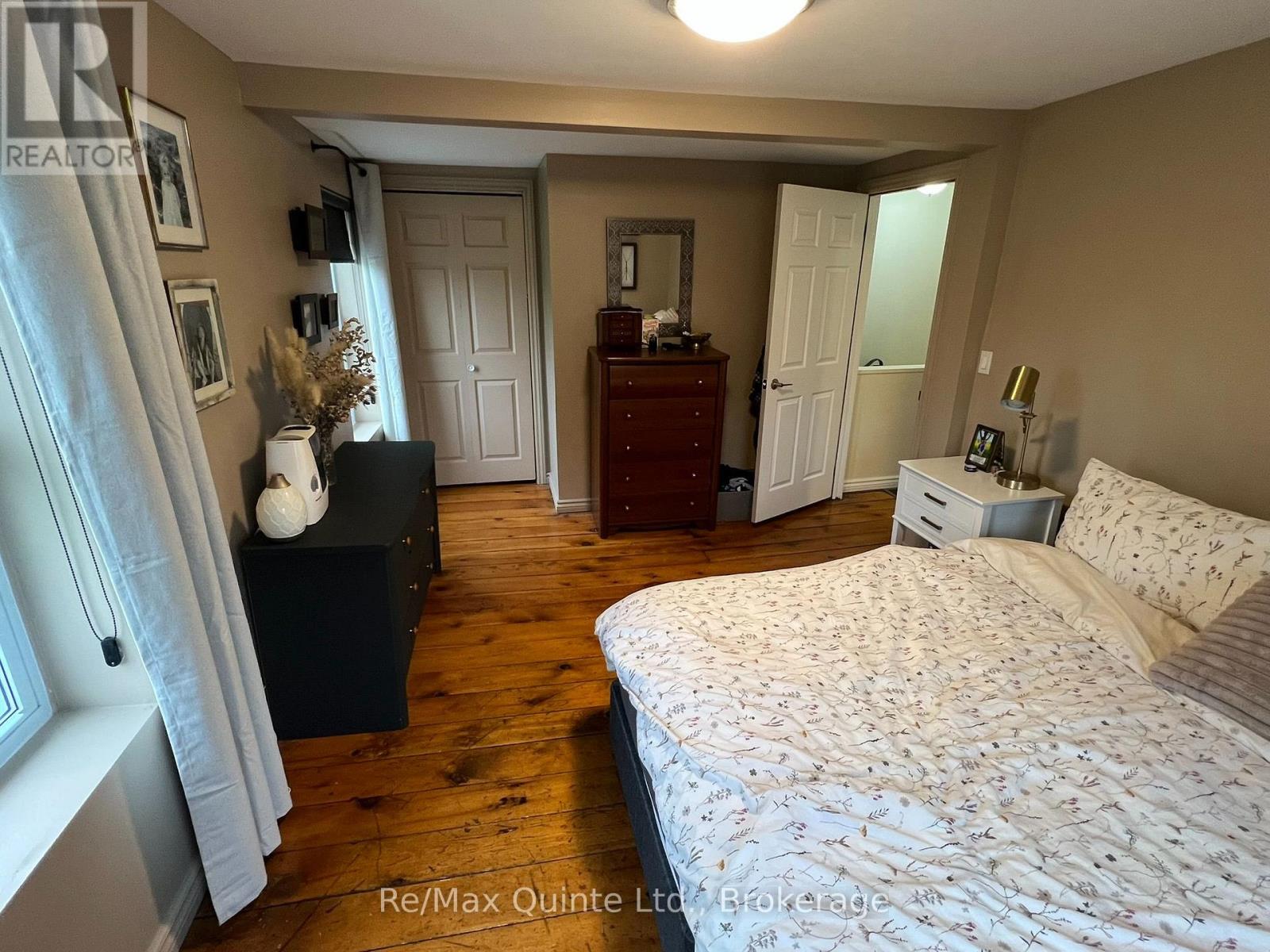 101 ROSELAND DRIVE - 20
