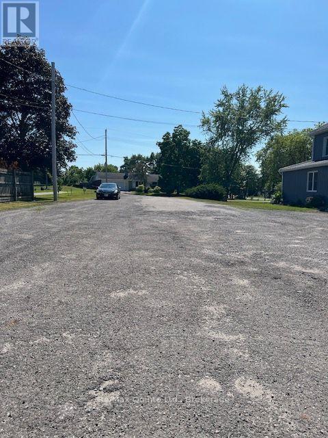 101 ROSELAND DRIVE - 38