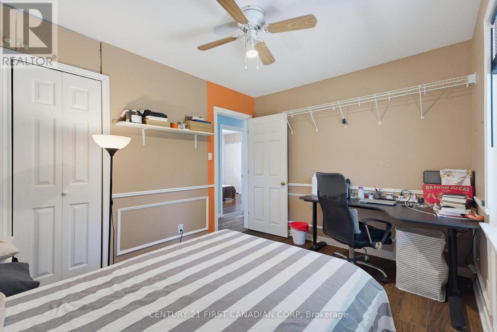 478 COOMBS AVENUE - 22