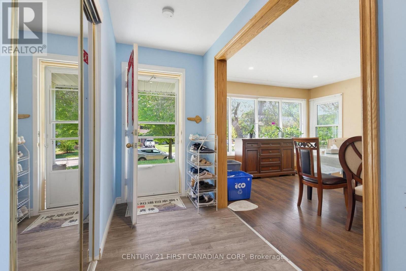478 COOMBS AVENUE - 6