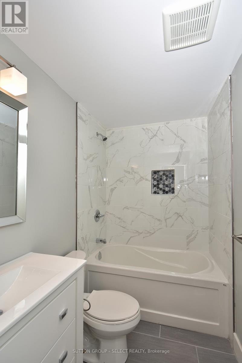1566 NAIRN AVENUE - 16