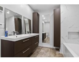 22065 102 Avenue, Langley, BC V1M3V3 Photo 19