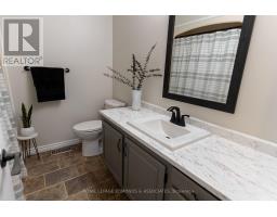 39 Selley Street, Petawawa, ON K8H3G9 Photo 22