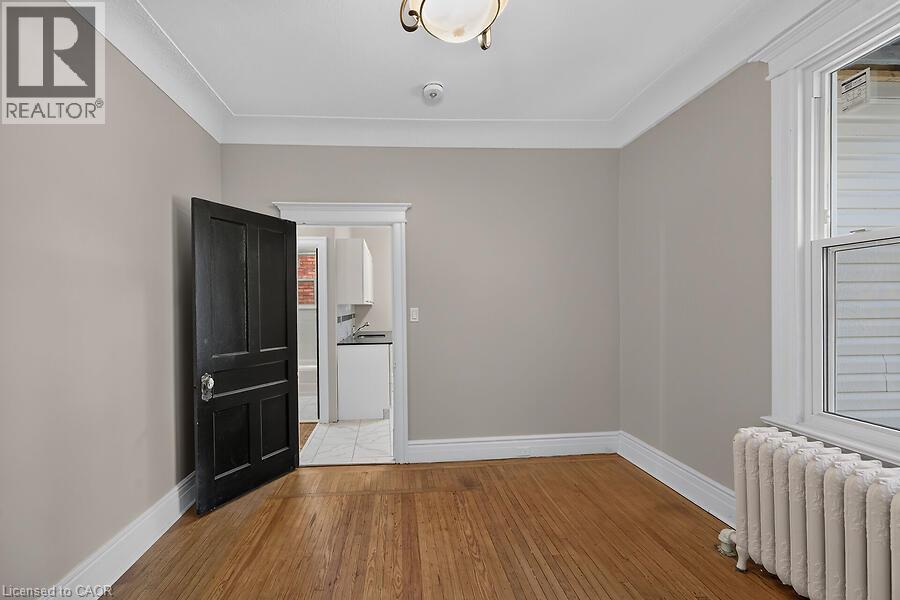 103 MARY Street - 15