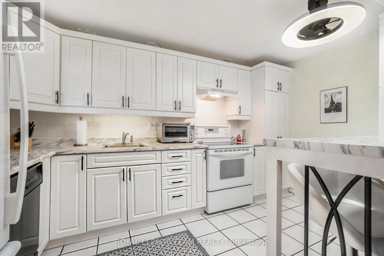 3 Bed, 2 Bath Apartment for Rent in Ottawa – 705 – 1356 MEADOWLANDS DRIVE E, Ottawa – MLS# X13608884 - Image 15