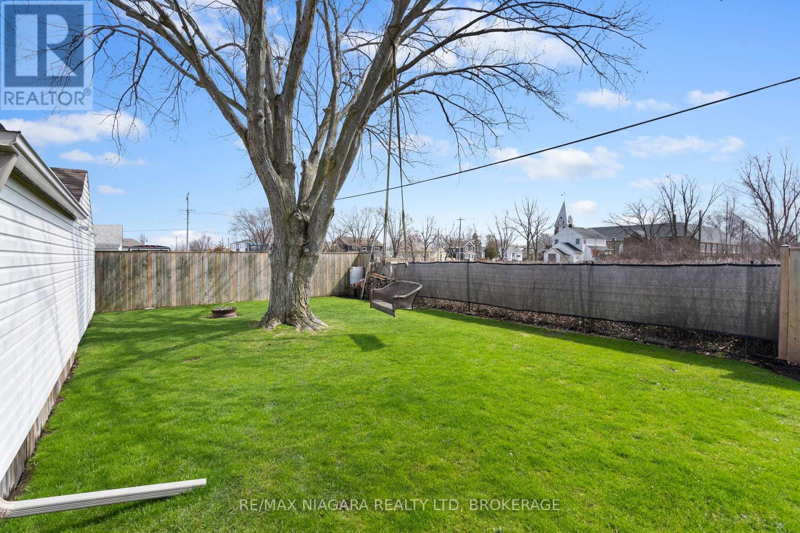 124 NEFF STREET - 32