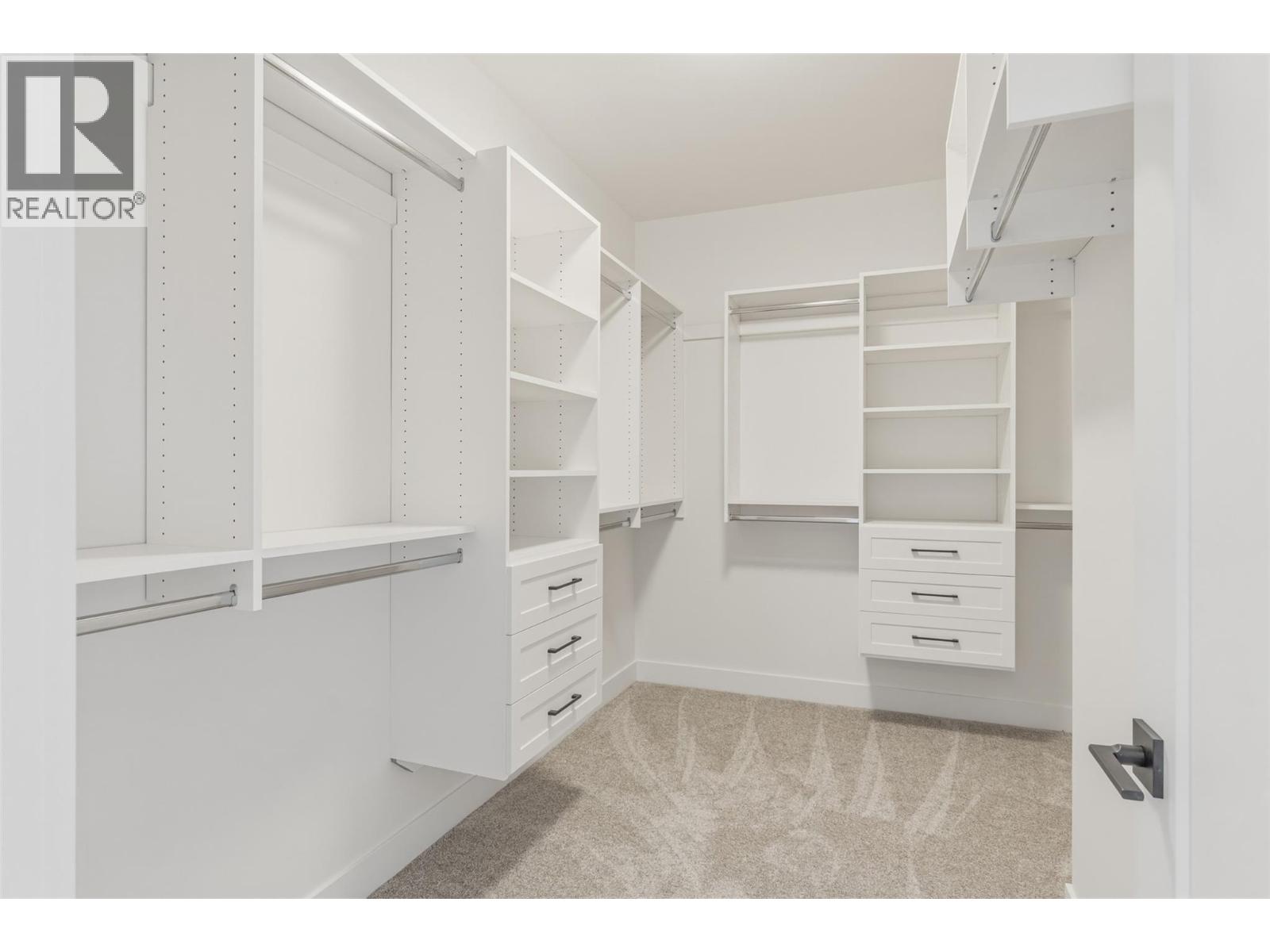1762 Balsam Place - 31