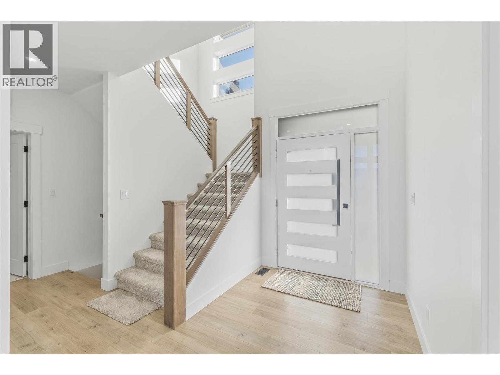 1762 Balsam Place - Image 5
