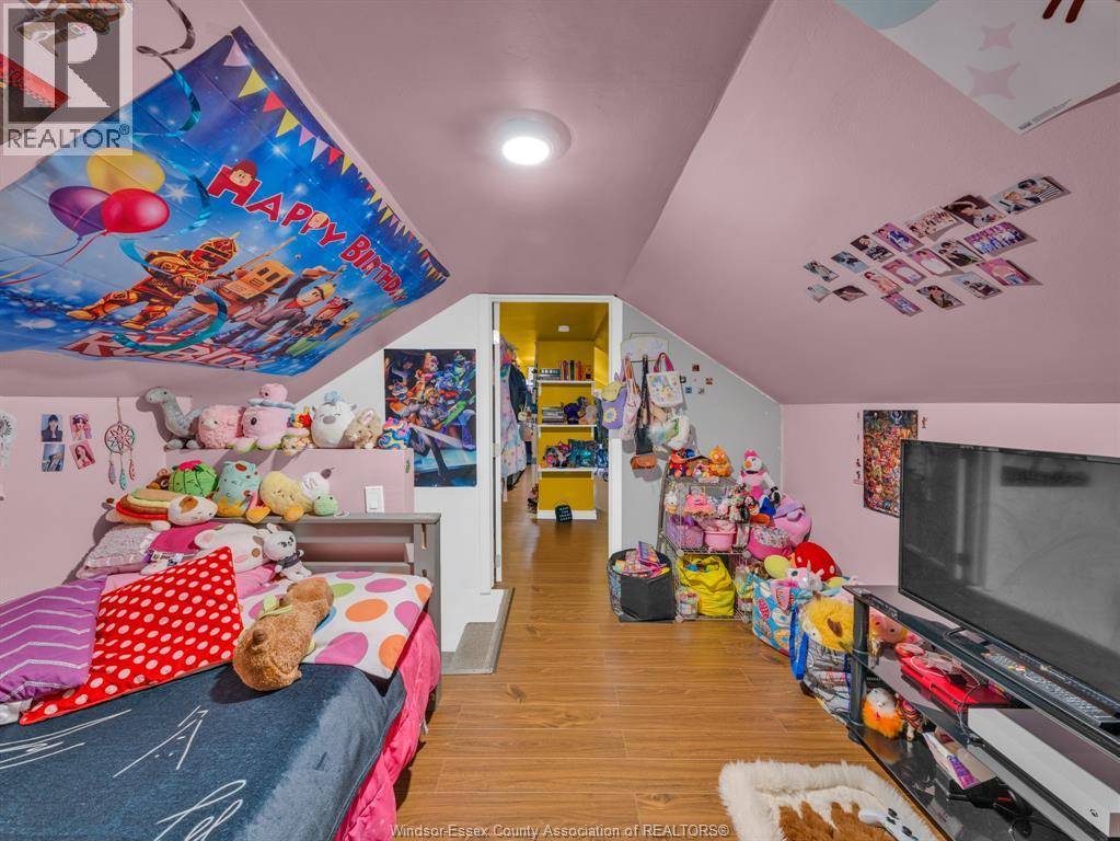 2696 MELDRUM ROAD - 22