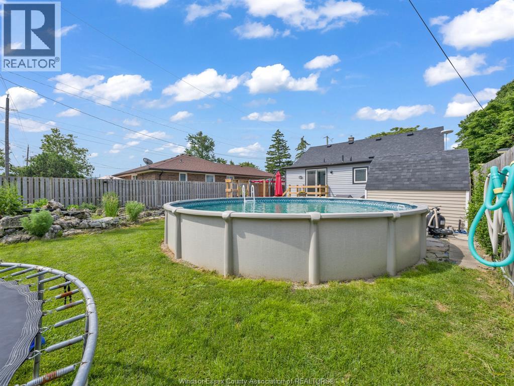2696 MELDRUM ROAD - 48