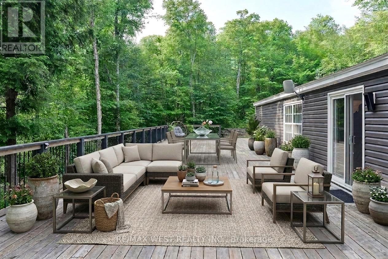 1160 BUTTERFLY ROAD - Image 16