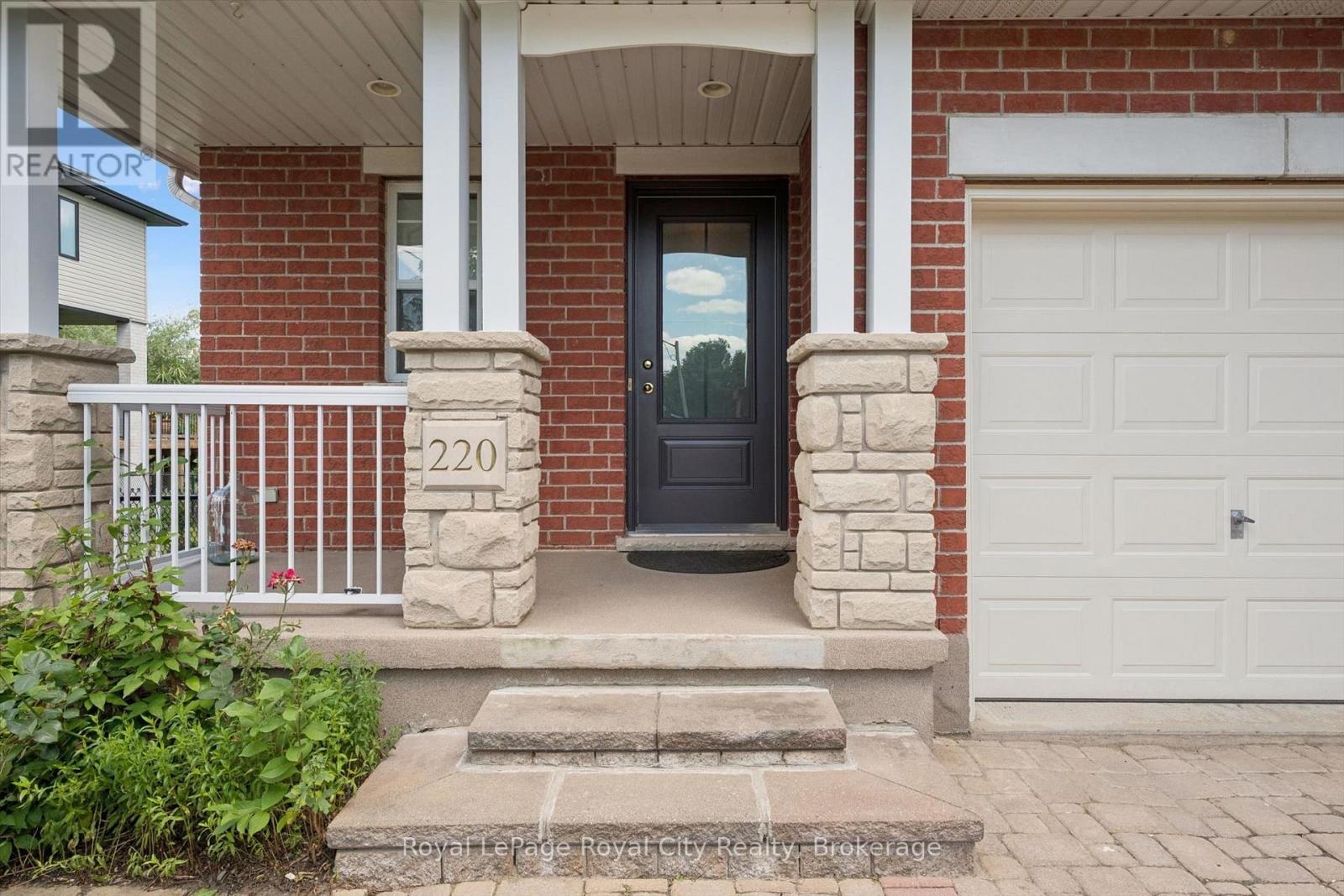 220 CARRINGTON DRIVE - 2