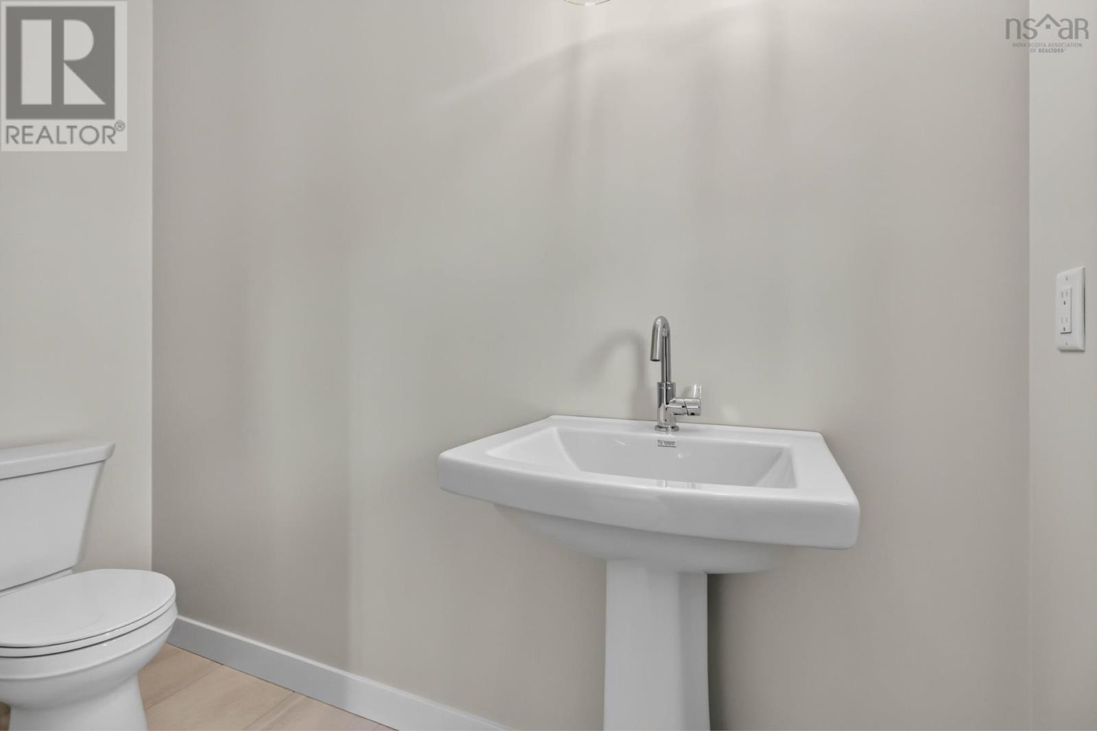 DA-59 201 Darner Drive - 3