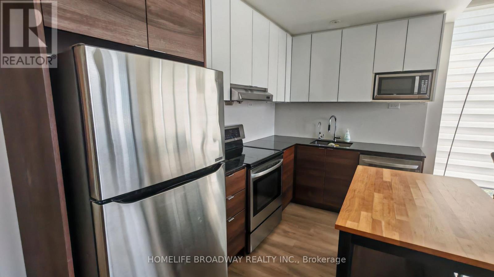 #3609 121 MCMAHON DRIVE - Image 9