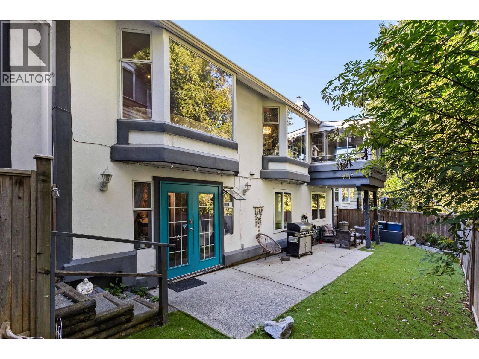 1030 YARMOUTH STREET, Port Coquitlam