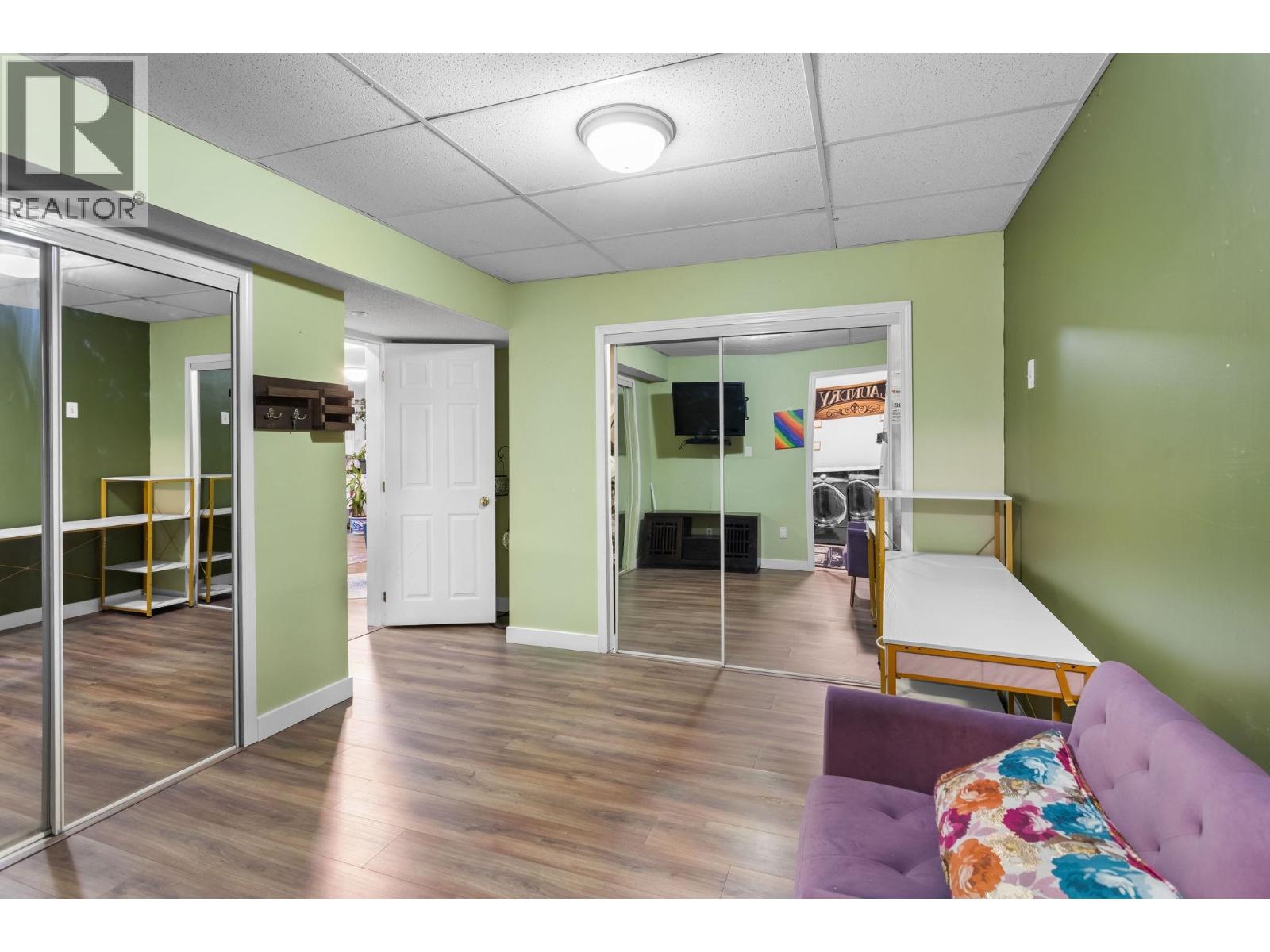 1030 YARMOUTH STREET, Port Coquitlam