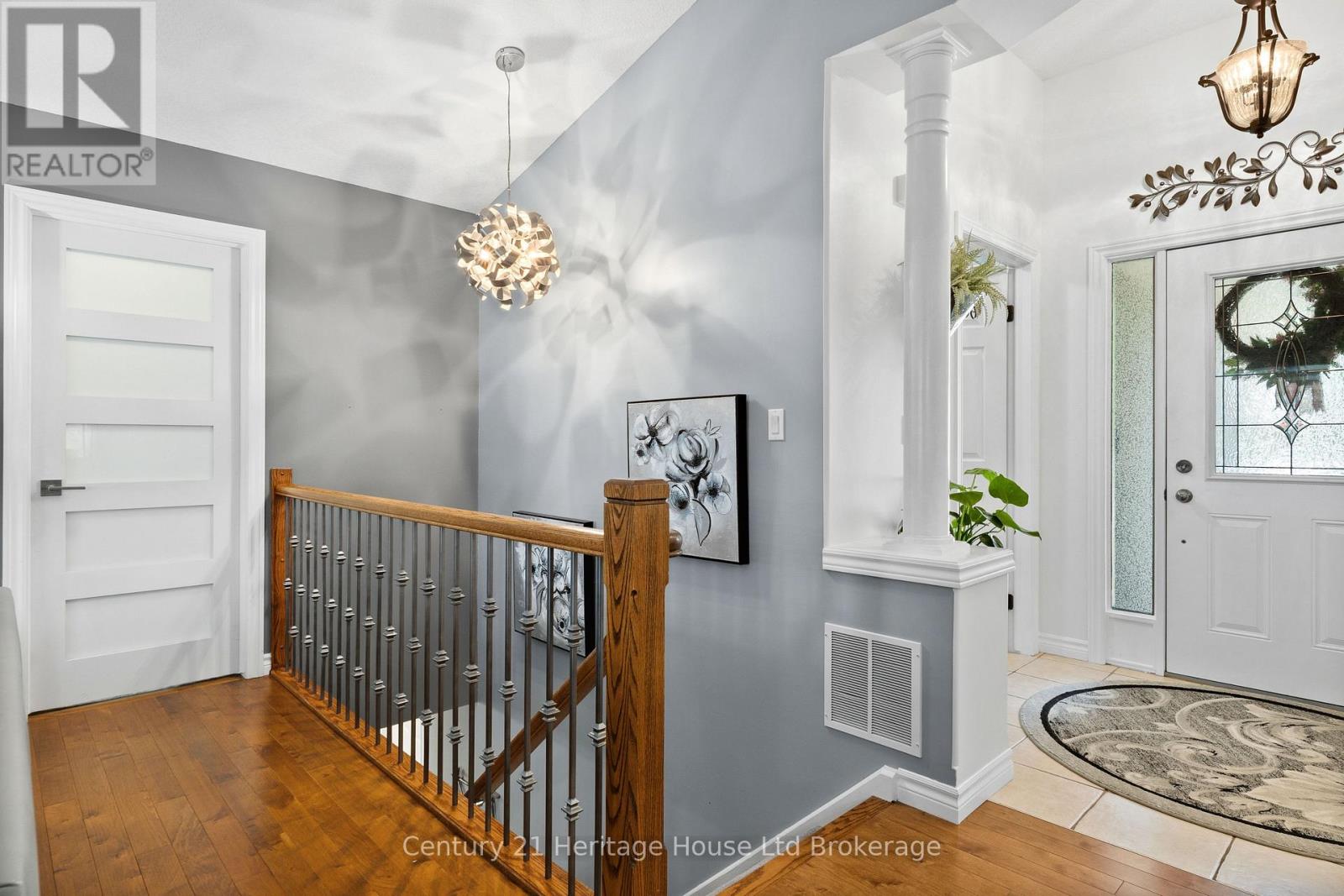 150 FORESTWAY TRAIL - 23